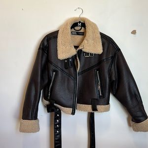 Cropped bomber jacket